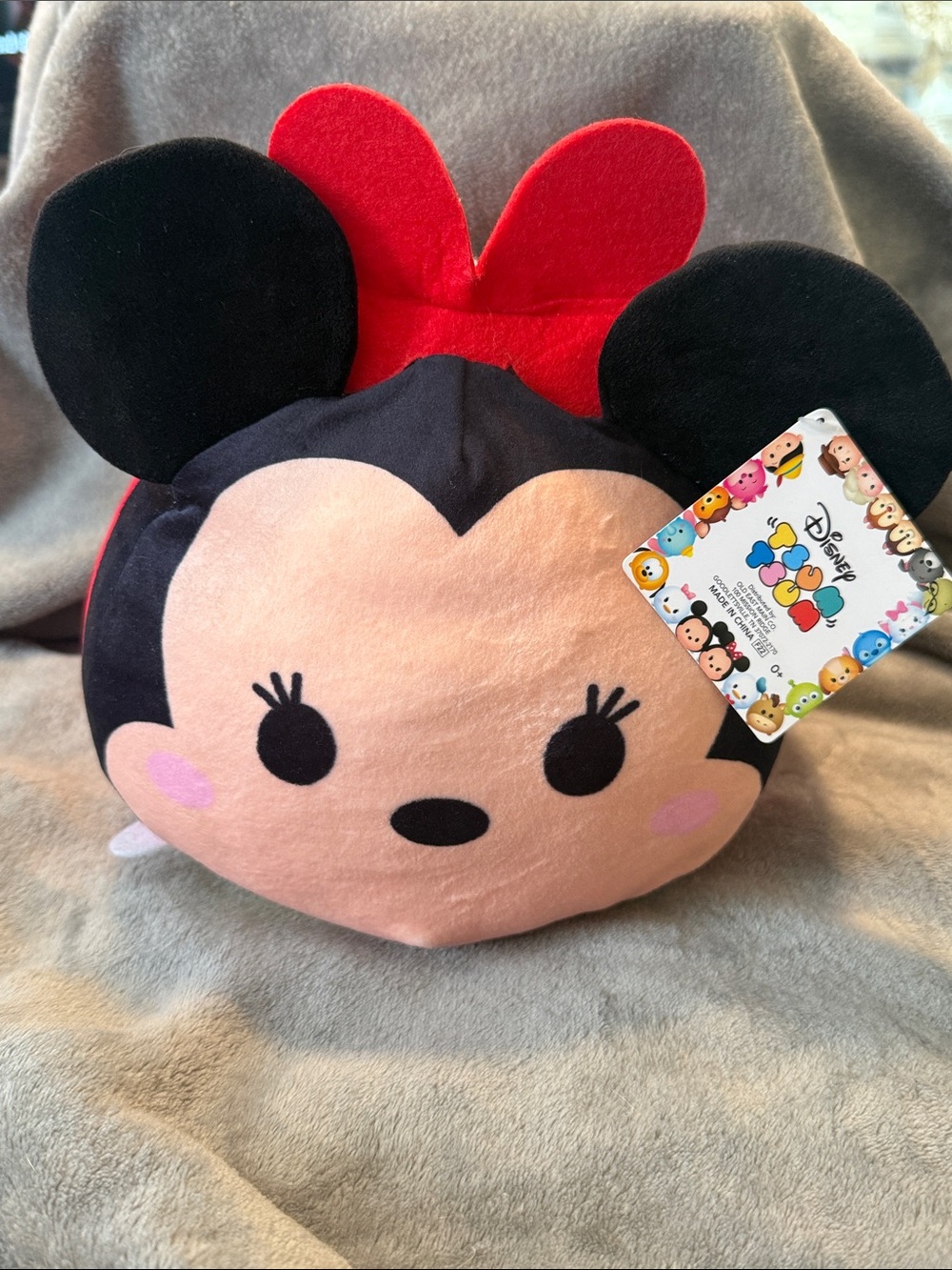Disney Tsum Tsum Minnie Mouse Plush NWT